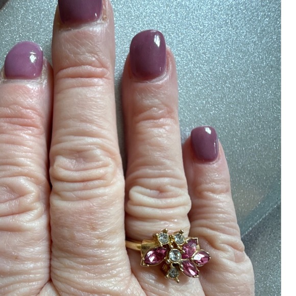 Avon 1976 VTG Gold Tone Pink champagne Marquise Rhinestone Cluster cocktail Ring - Picture 9 of 10